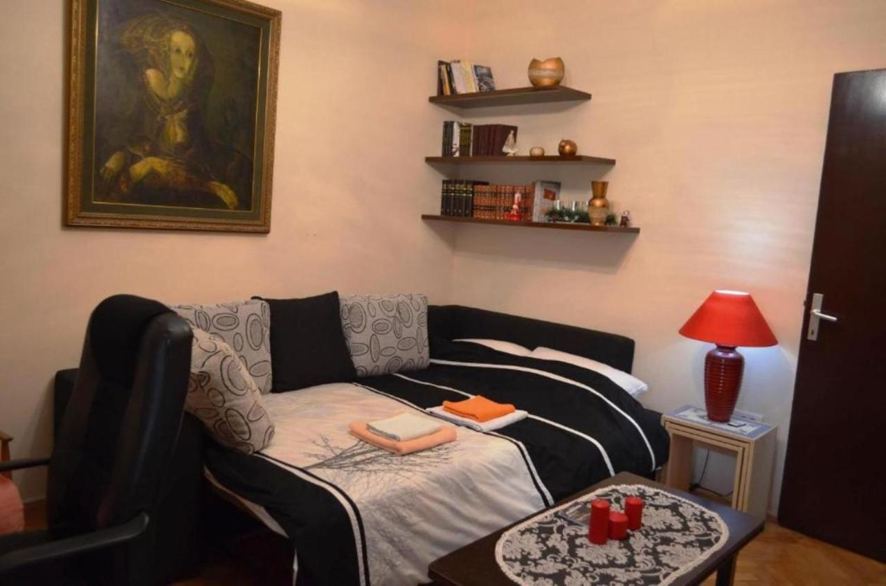 Center Lux Apartment Podgorica Ngoại thất bức ảnh