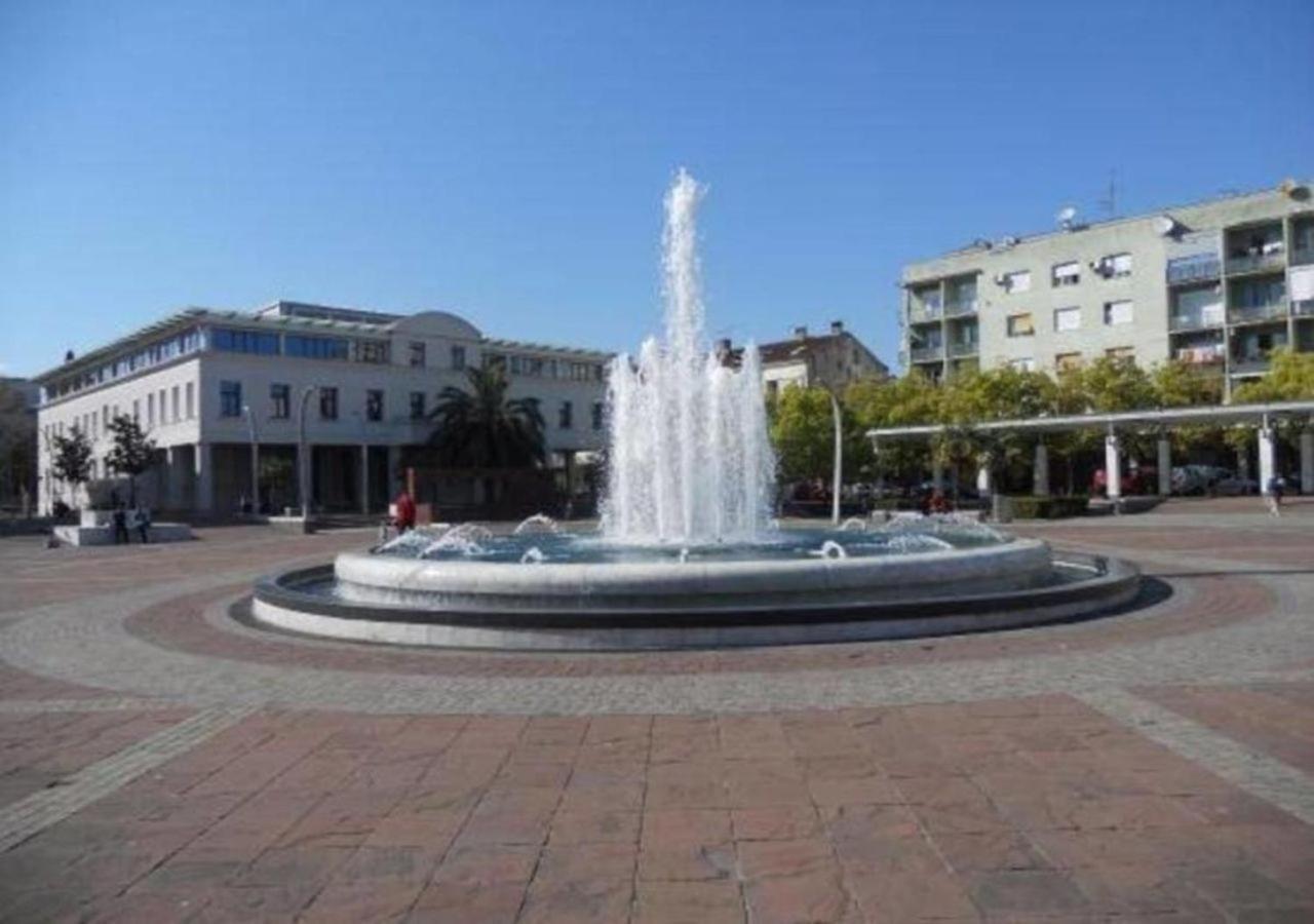 Center Lux Apartment Podgorica Ngoại thất bức ảnh